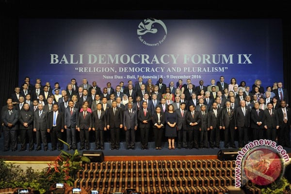 201612-bali-democracy-forum-2016