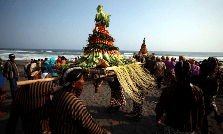 sedekah laut